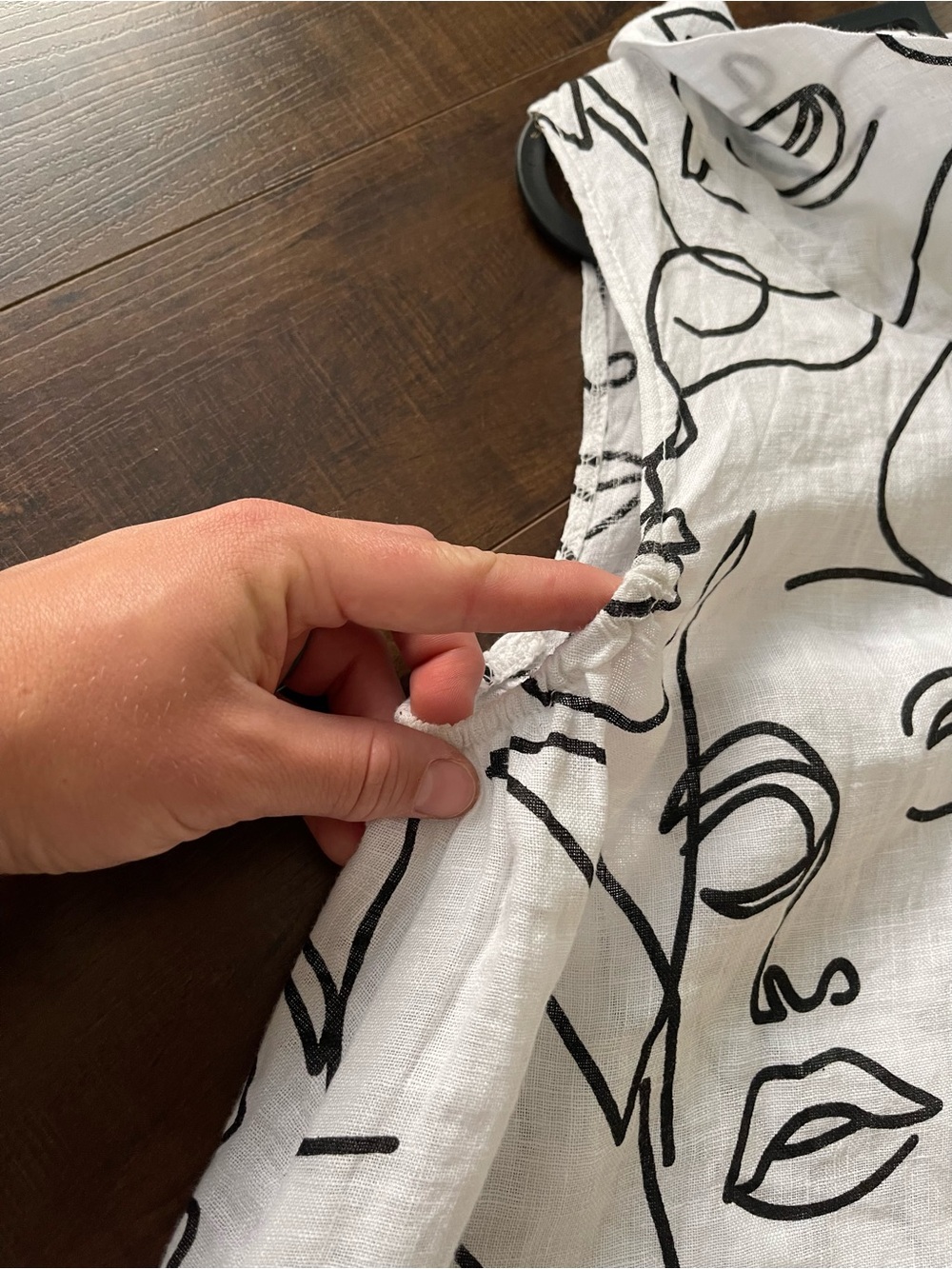 Sleeveless Linen White Graphic Face Print Dress - Picture 8 of 10